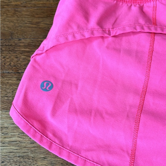 Pink LULU shorts 4 - Picture 3 of 8